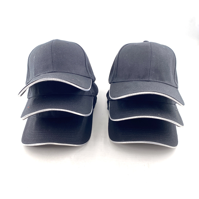 Amazon Sources LED Optical Fiber Luminous Peaked Cap Luminous Flashing Hat Outdoor Sunshade Fashion Baseball Cap Wholesale